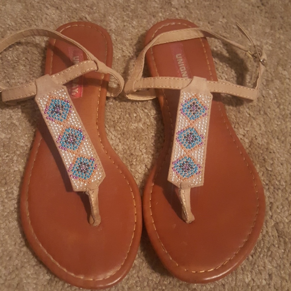 Brown suede sandals